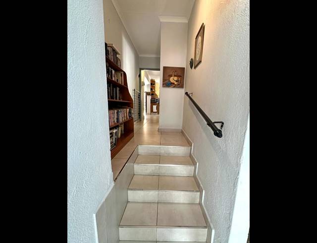 4 BEDROOM HOUSE FOR SALE IN NELSPRUIT EXT 13